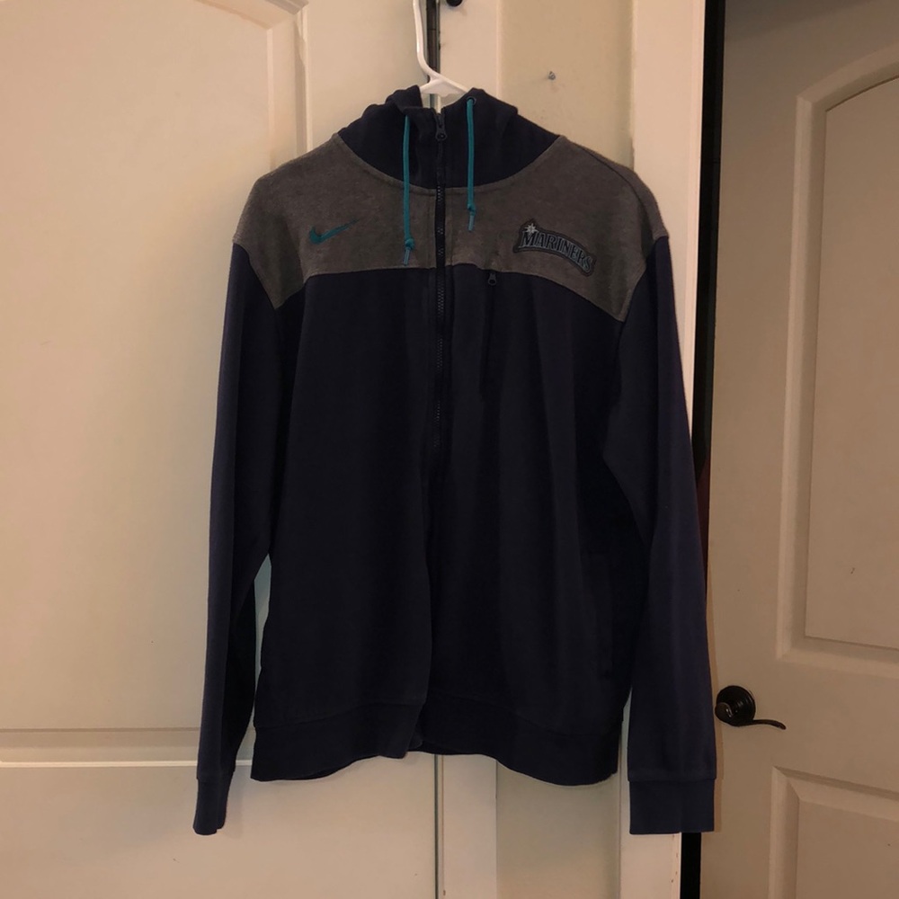 Nike Men's Blue and Gray Sweater